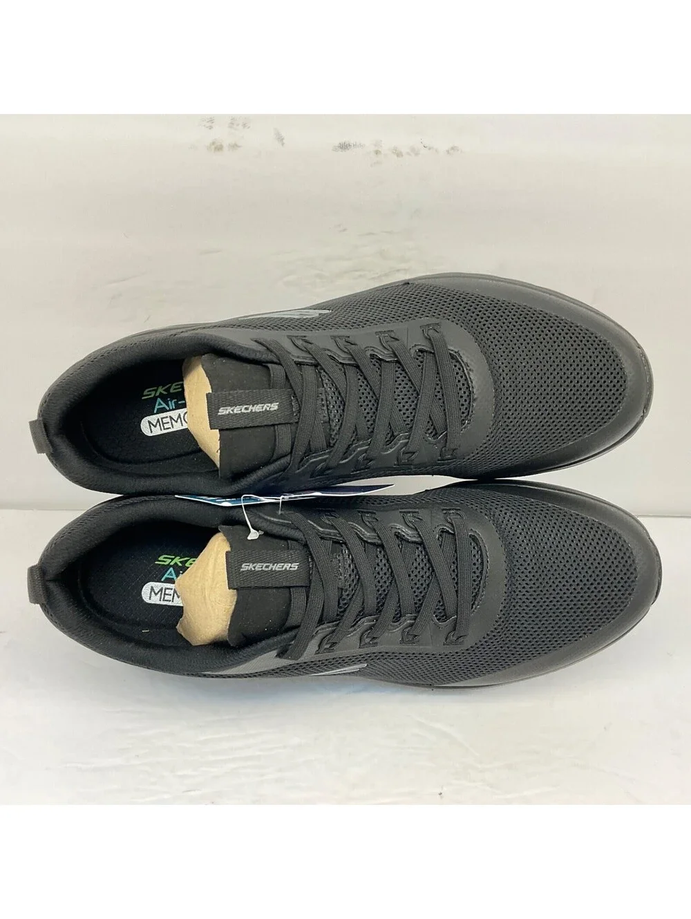 Skechers Men's Low-Cut Ultra Groove - Live Session Athletic Shoes Black Size 13M